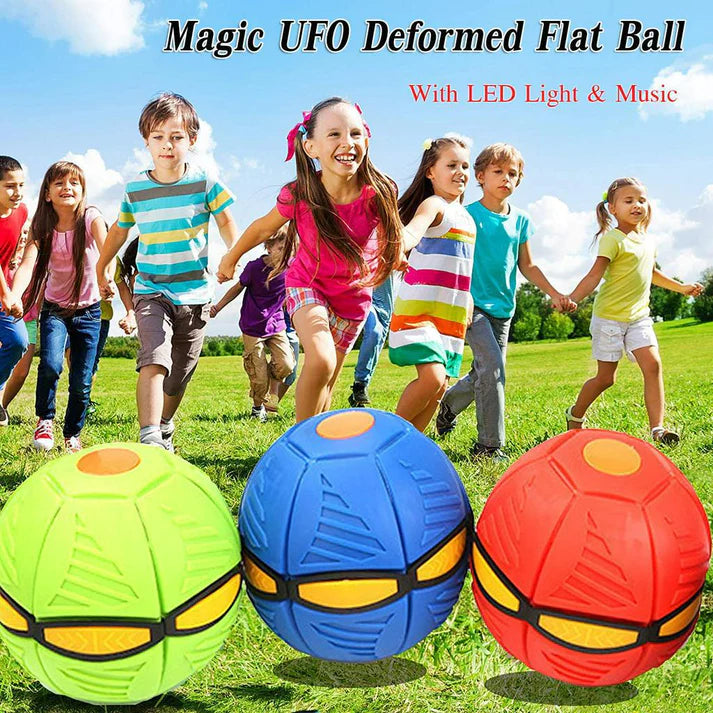 Flying Saucer Ball Turns Into Frisbee Outdoor Flying Frisbee Cum For Ball Kids , Magic UFO Ball